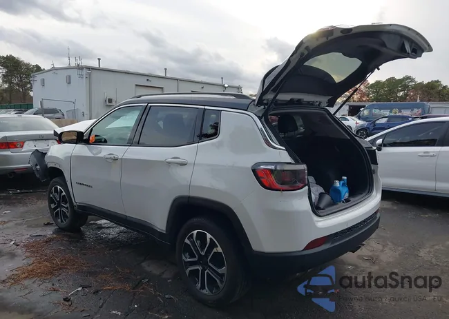 3C4NJDCB2NT151553: 43611451