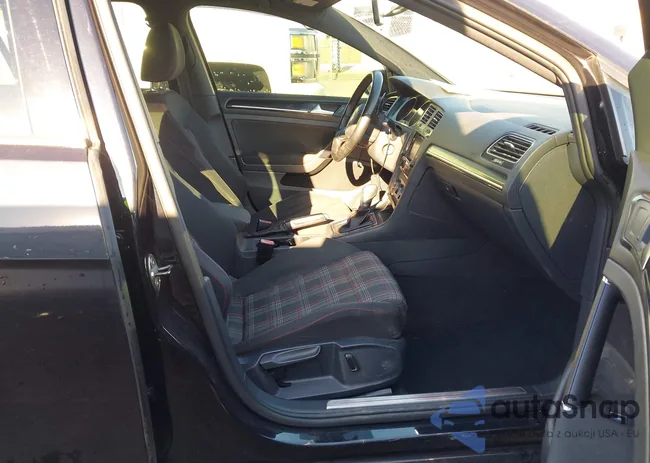 3VW4T7AU0FM038690: 43611496