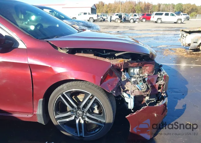 1HGCR2F50GA100509: 43611667