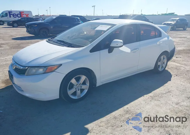 2HGFB2F58C8563365: 43611687