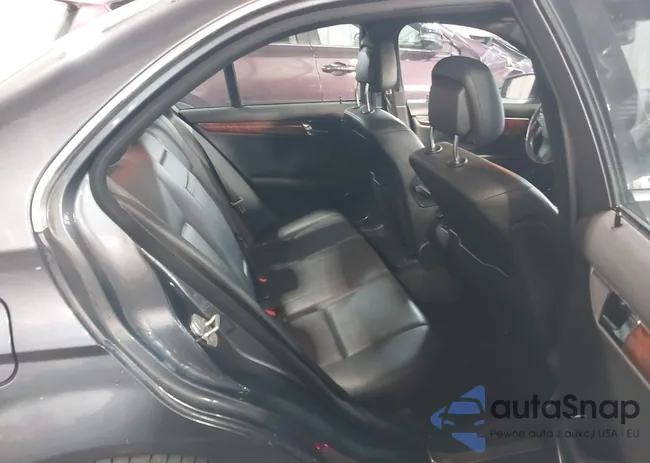 WDDGF5EB1BR138817: 43611721