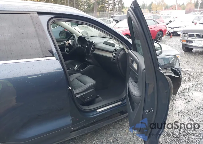 YV4162UL8K2111354: 43611770