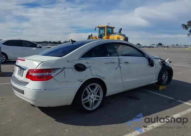 WDDKJ5KBXCF137956: 43611837