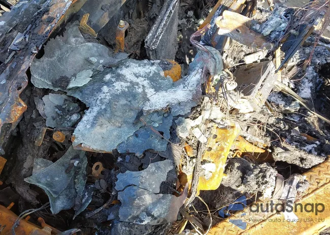 JTHP9JBH3P2063989: 43612307