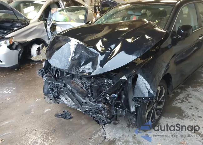 1HGCR2F74GA097583: 43612538