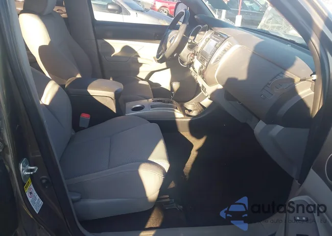 3TMLU4EN4DM123154: 43612728