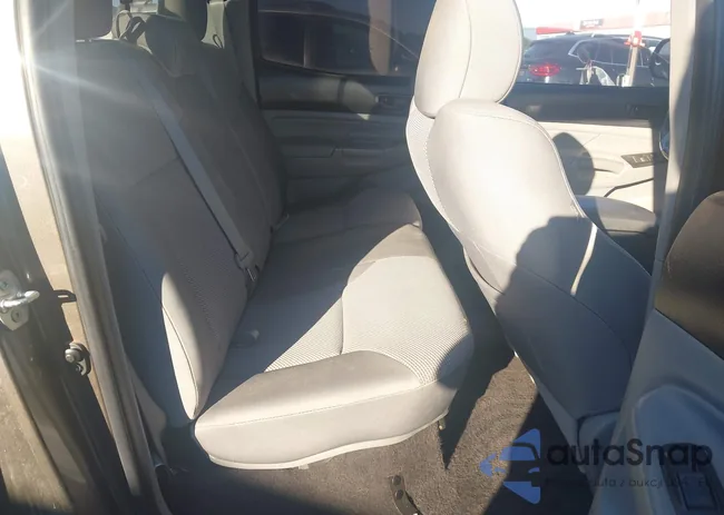 3TMLU4EN4DM123154: 43612728