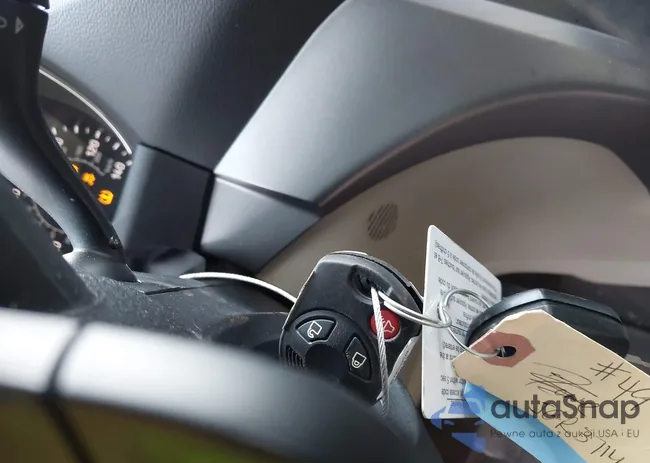 1FMCU0GD9JUD07375: 43612763