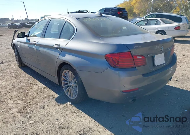 WBA5B3C52FD542403: 43612821