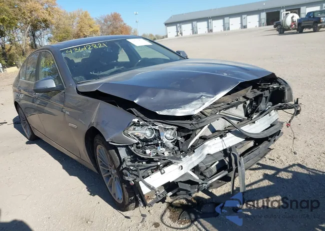 WBA5B3C52FD542403: 43612821