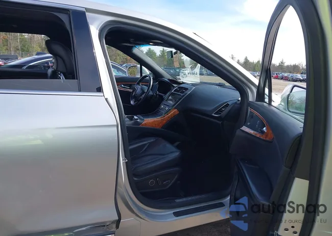 2LMPJ8L95KBL33543: 43612172