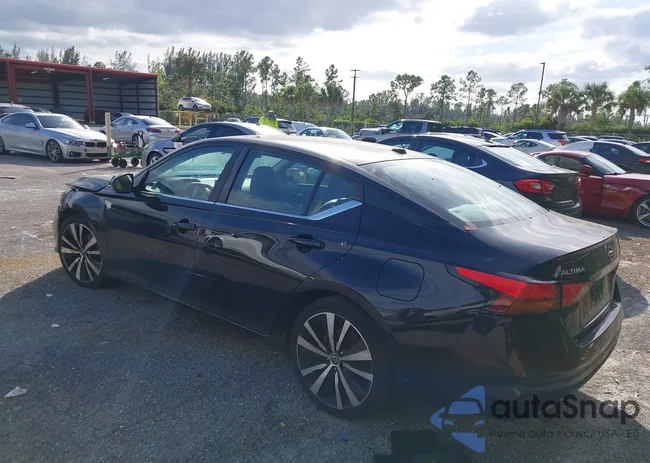 1N4BL4CV1LN302795: 43613312