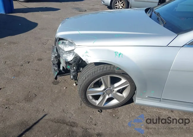 WDDGF5EB0AF442382: 43613352