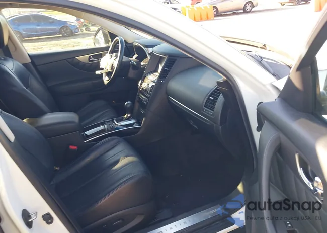 JN8CS1MW1HM413176: 43613399