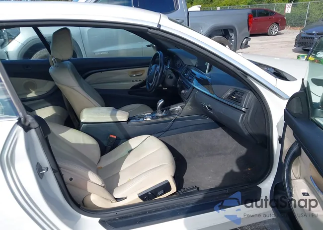 WBA3V5C58FP752559: 43613616