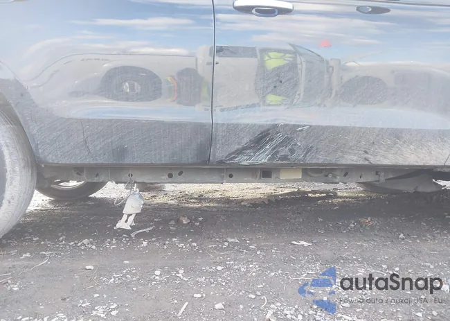 1FMJU2AT9KEA56260: 43613757