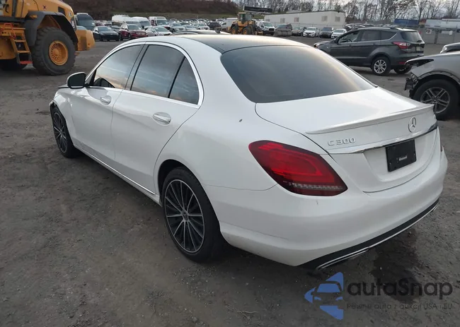 WDDWF8EB9KR517500: 43613766