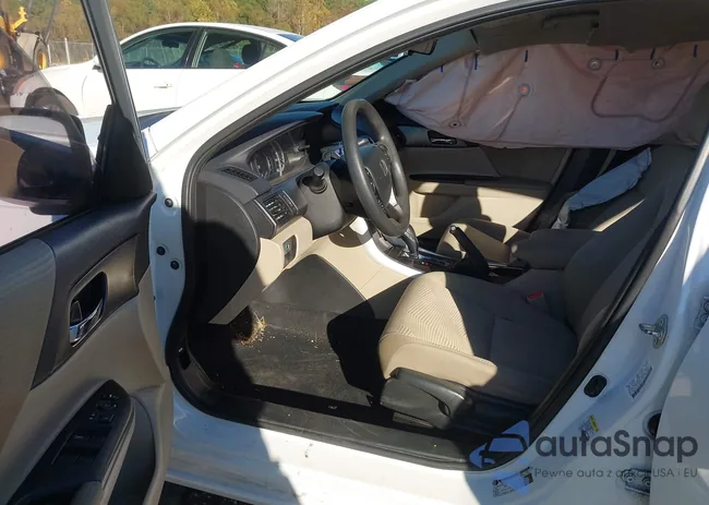 1HGCR2F3XFA068617: 43613802