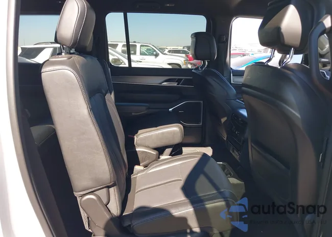 1C4SJVBP9SS512201: 43613851