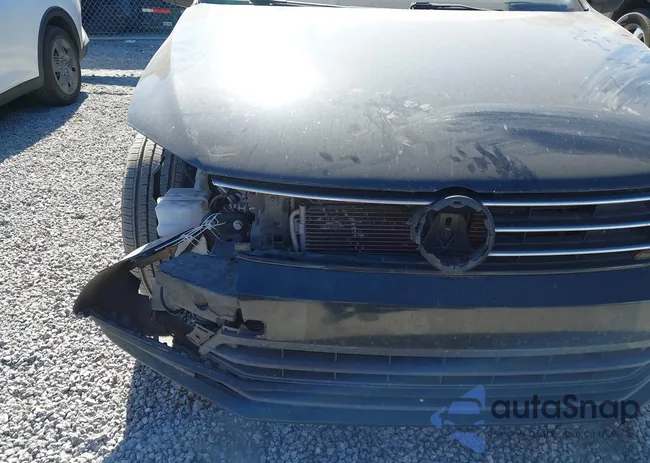 3VW167AJ9HM258588: 43613285