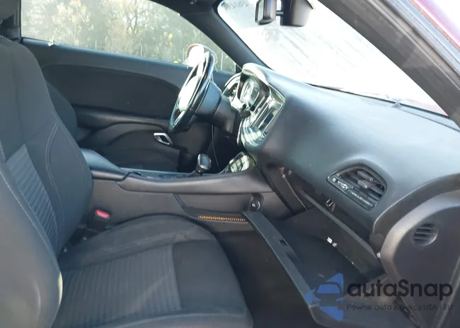 2C3CDZAG4KH751574: 43614302