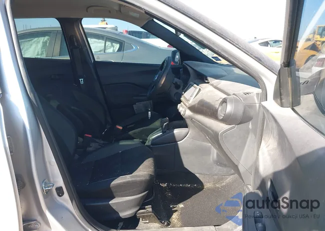 3N1CP5CU0KL479176: 43614606