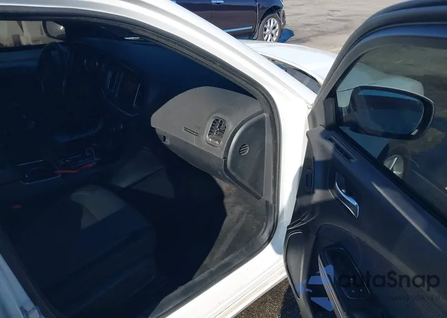 2C3CDXBG8FH737685: 43614743