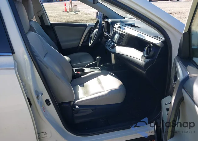 JTMZFREV5JJ164757: 43613979