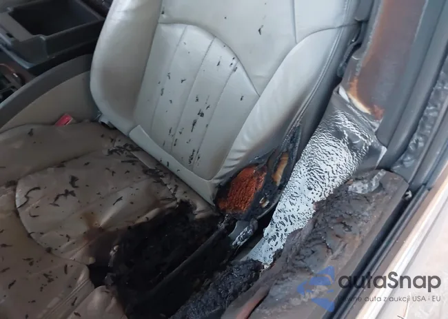 5GAKVBED1BJ163871: 43614008