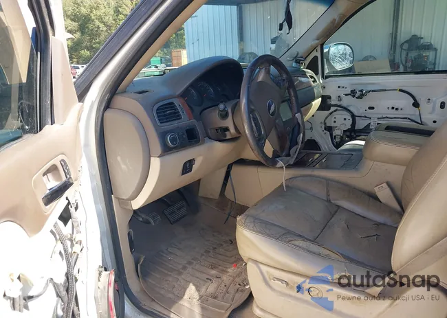 1GNSCKE04DR221940: 43614044