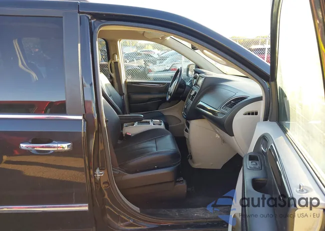 2C4RC1BG5FR611364: 43614086