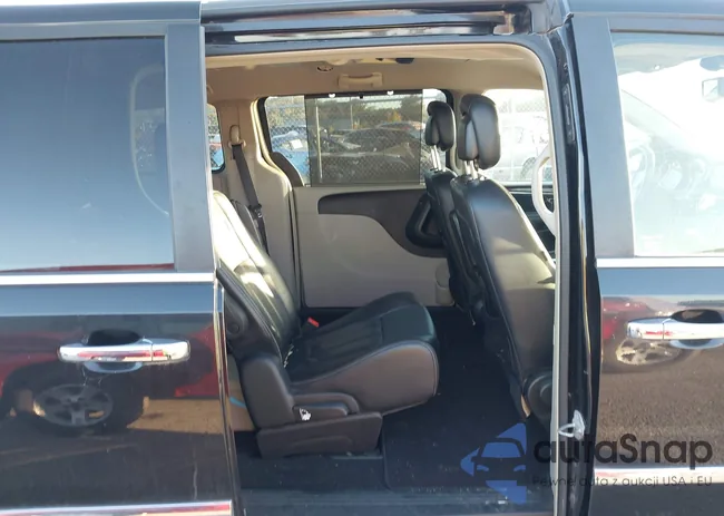 2C4RC1BG5FR611364: 43614086