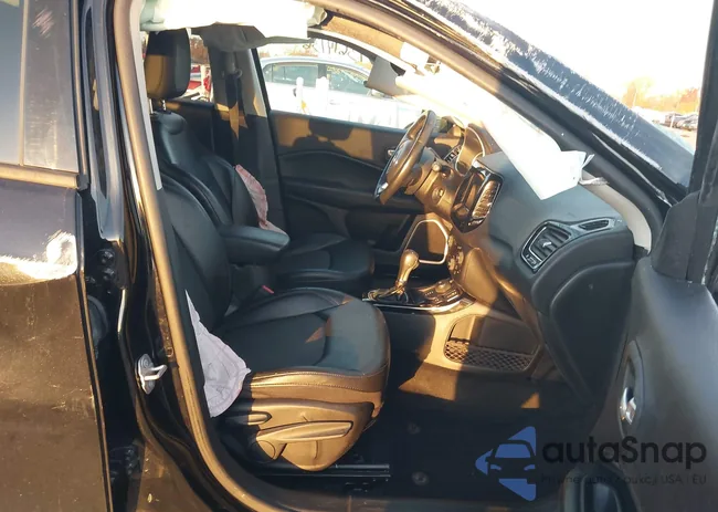 3C4NJDBB9KT665736: 43614136