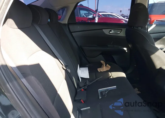 3KPF24AD2LE174872: 43615324