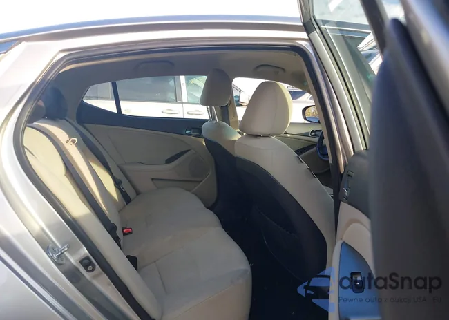 KNAGM4A73F5537220: 43615379