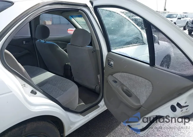 3N1CB51D23L812657: 43615527