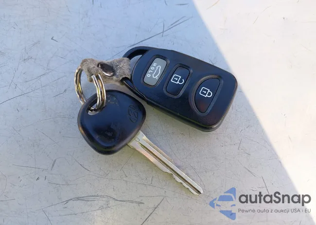 KMHDU4AD3AU164492: 43615530