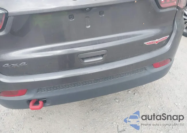 3C4NJDDB3LT207740: 43615557