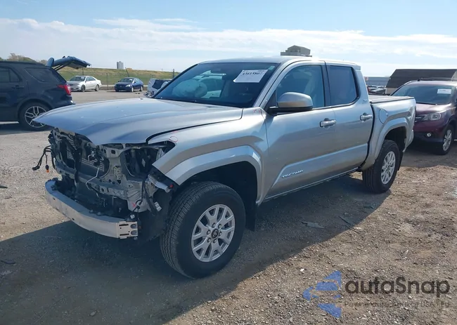 3TMLB5JN6RM021525: 43615807