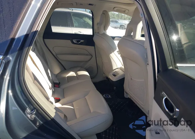 YV4102RK6J1056716: 43614919