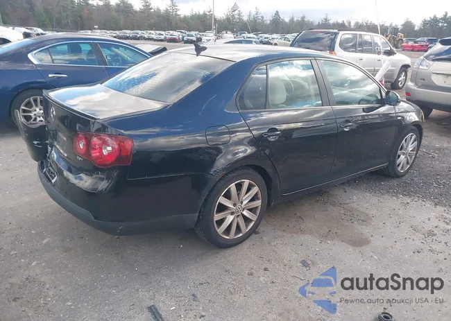 3VWRJ7AJ8AM020500: 43615157