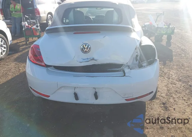 3VW7T7AT8DM828112: 43615215