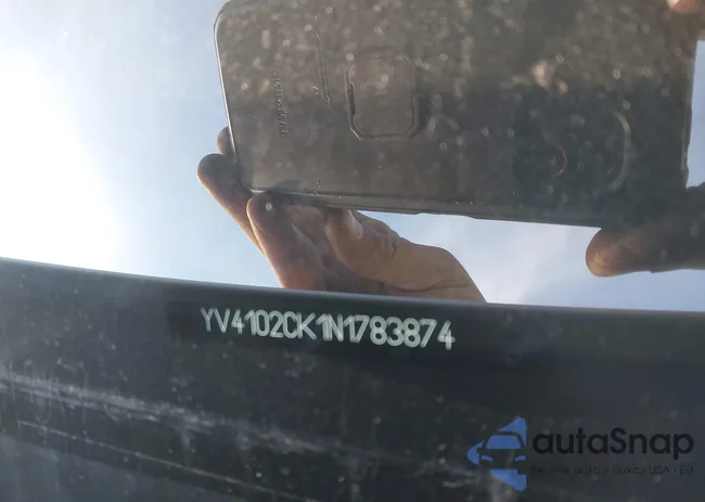 YV4102CK1N1783874: 43616340