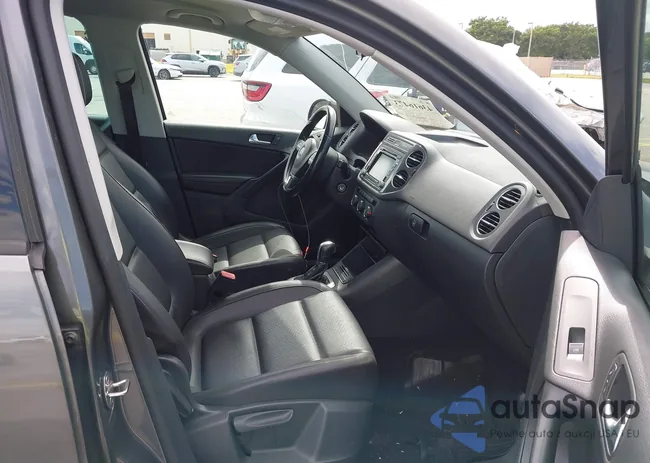 WVGAV7AX5FW512722: 43616473