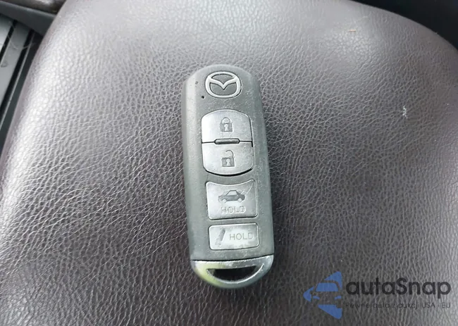 3MZBN1V39JM256491: 43616560