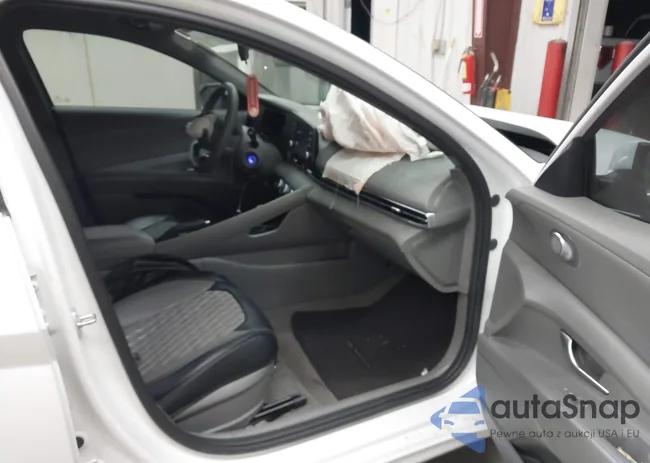 KMHLL4DGXRU758058: 43616664