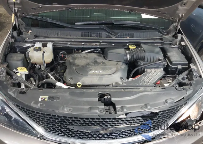 2C4RC1CG9HR633627: 43616877