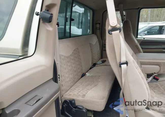 1FTNX21L8YEC45603: 43616062