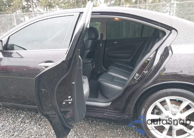 1N4AA5AP6AC810507: 43616076