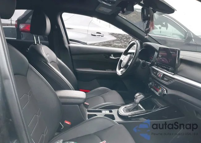 3KPF54AD8RE808072: 43617505